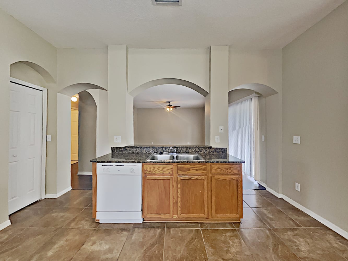 11213 Lake Lanier Dr, Riverview photo 10