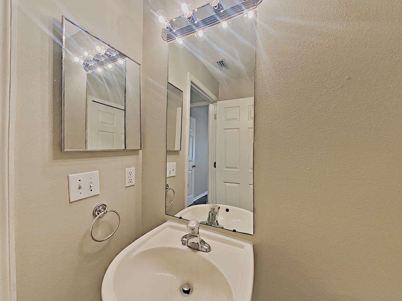 11213 Lake Lanier Dr, Riverview photo 21