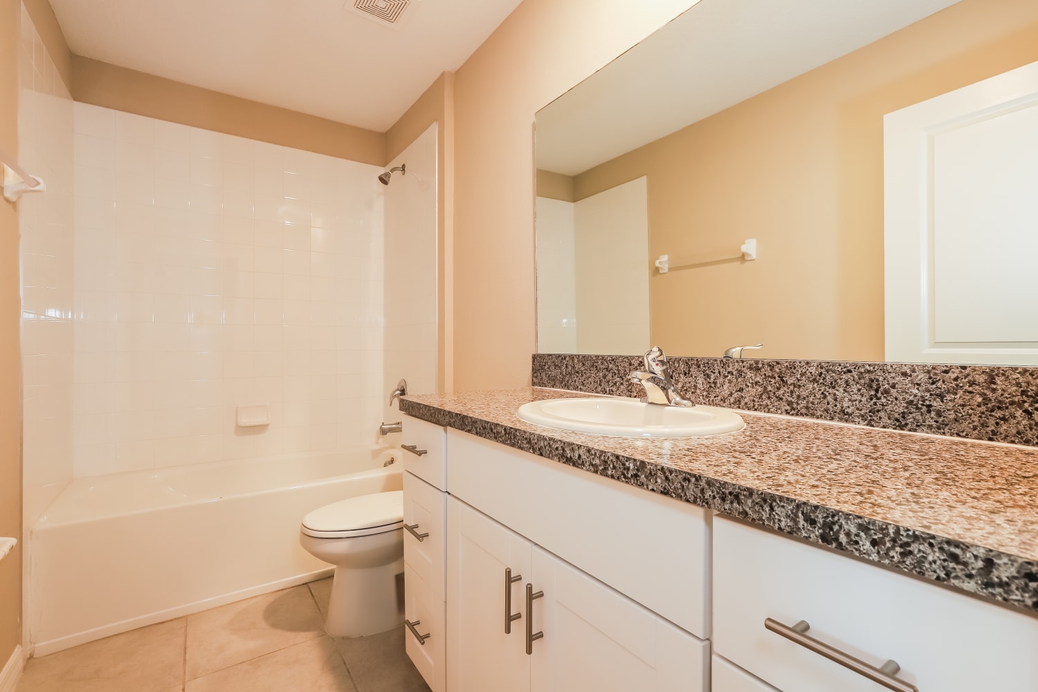 11223 Riley Pines Cir, Gibsonton photo 15