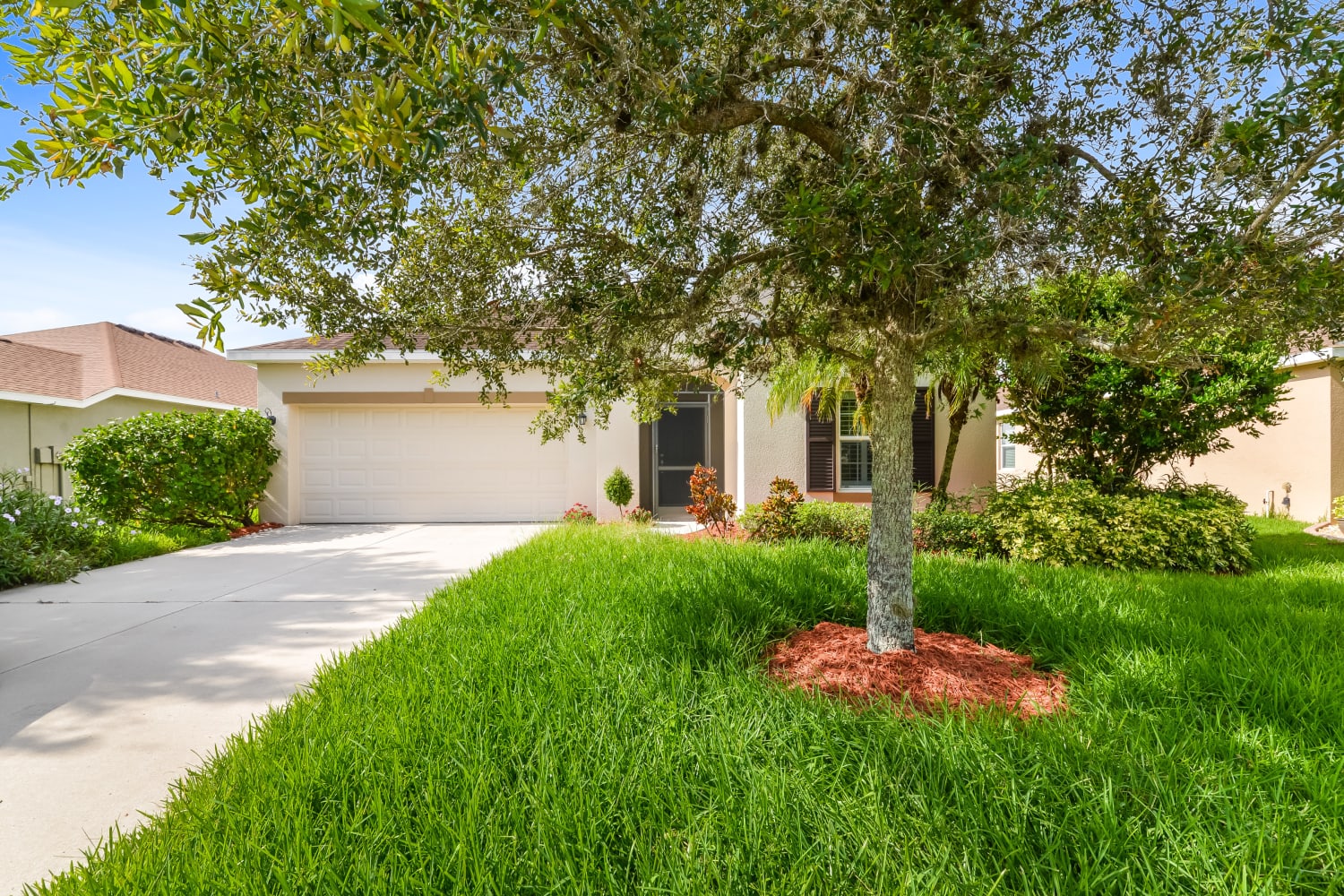 Front of 11245 82nd St E, Parrish, FL