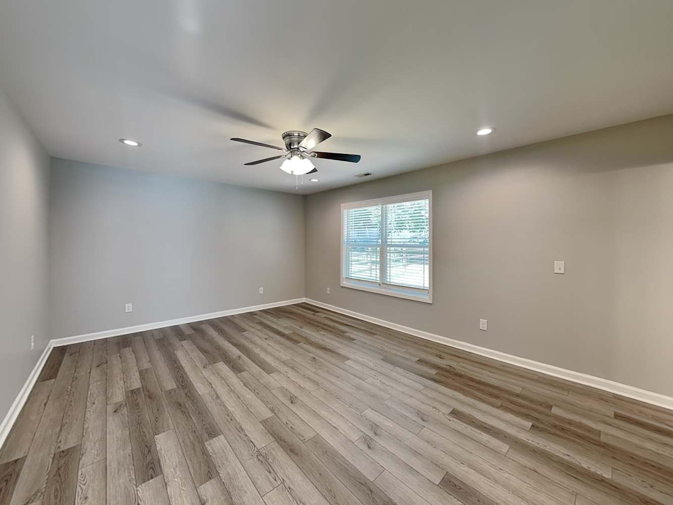 1125 Roberts St, China Grove photo 10
