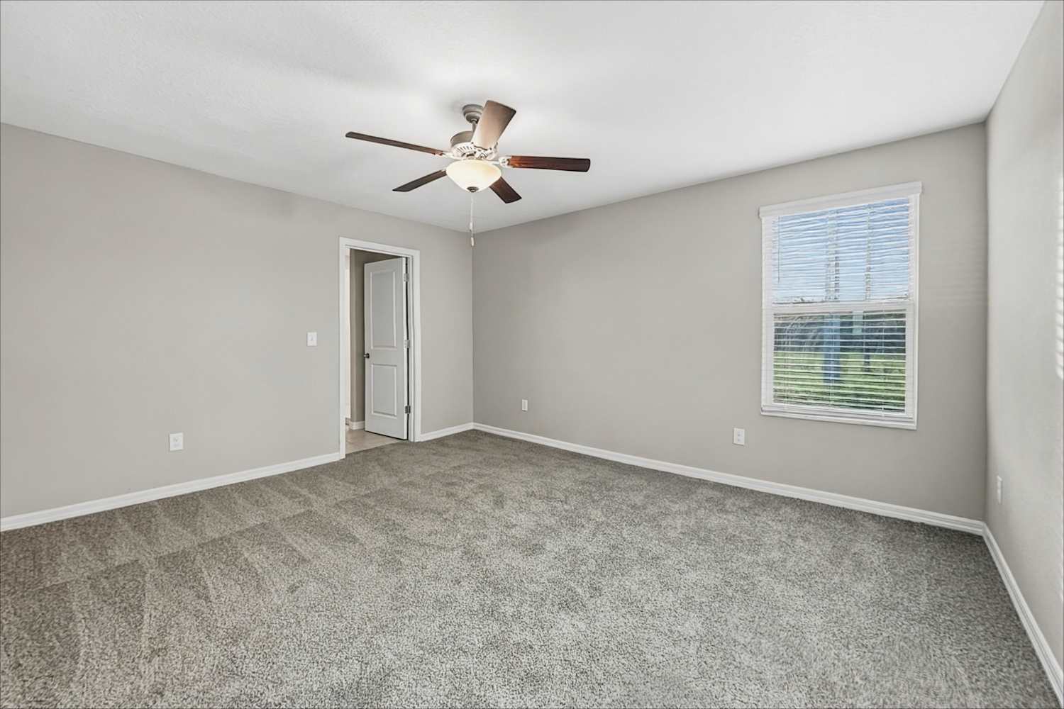 11264 Riley Pines Cir, Gibsonton photo 10
