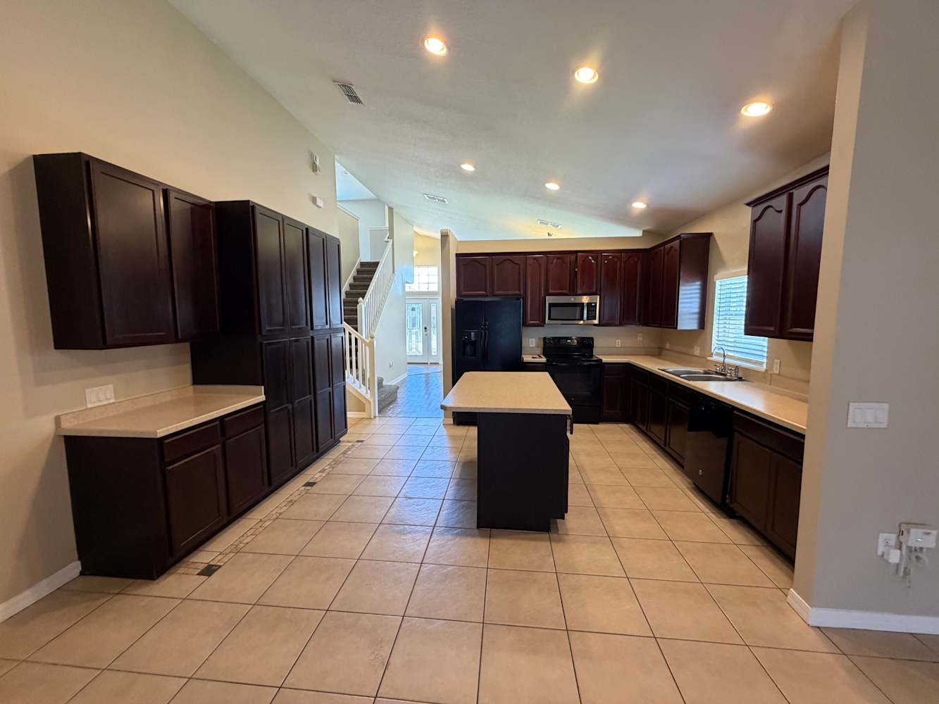 1129 Hacienda Cir, Kissimmee photo 6