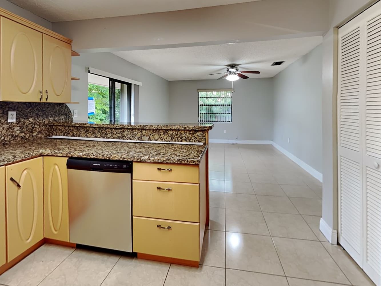 11295 SW 55th Pl, Cooper City photo 7