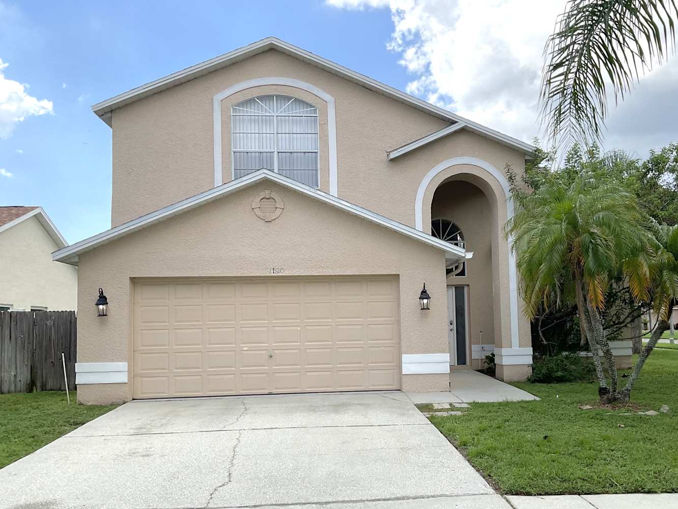 11320 Georgetown Cir, Tampa photo 1