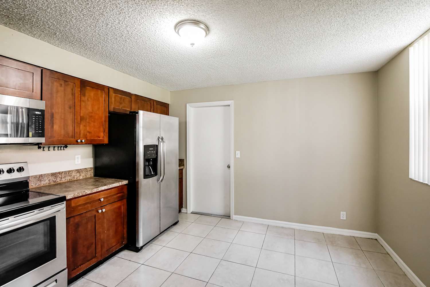 1136 Sorrento Dr, Weston photo 6