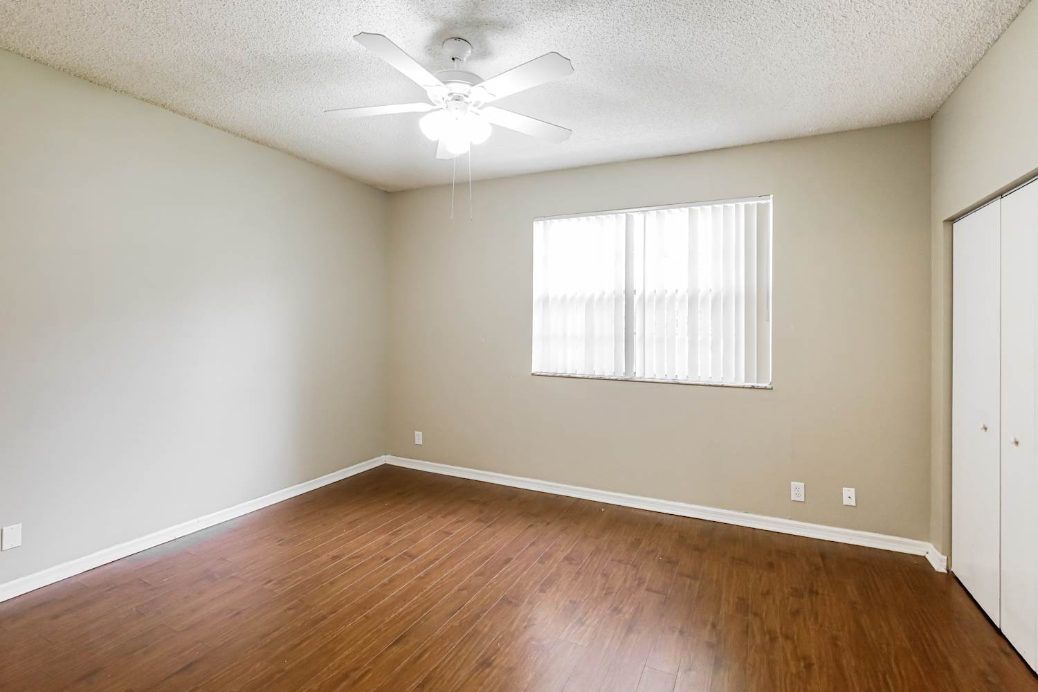1136 Sorrento Dr, Weston photo 8