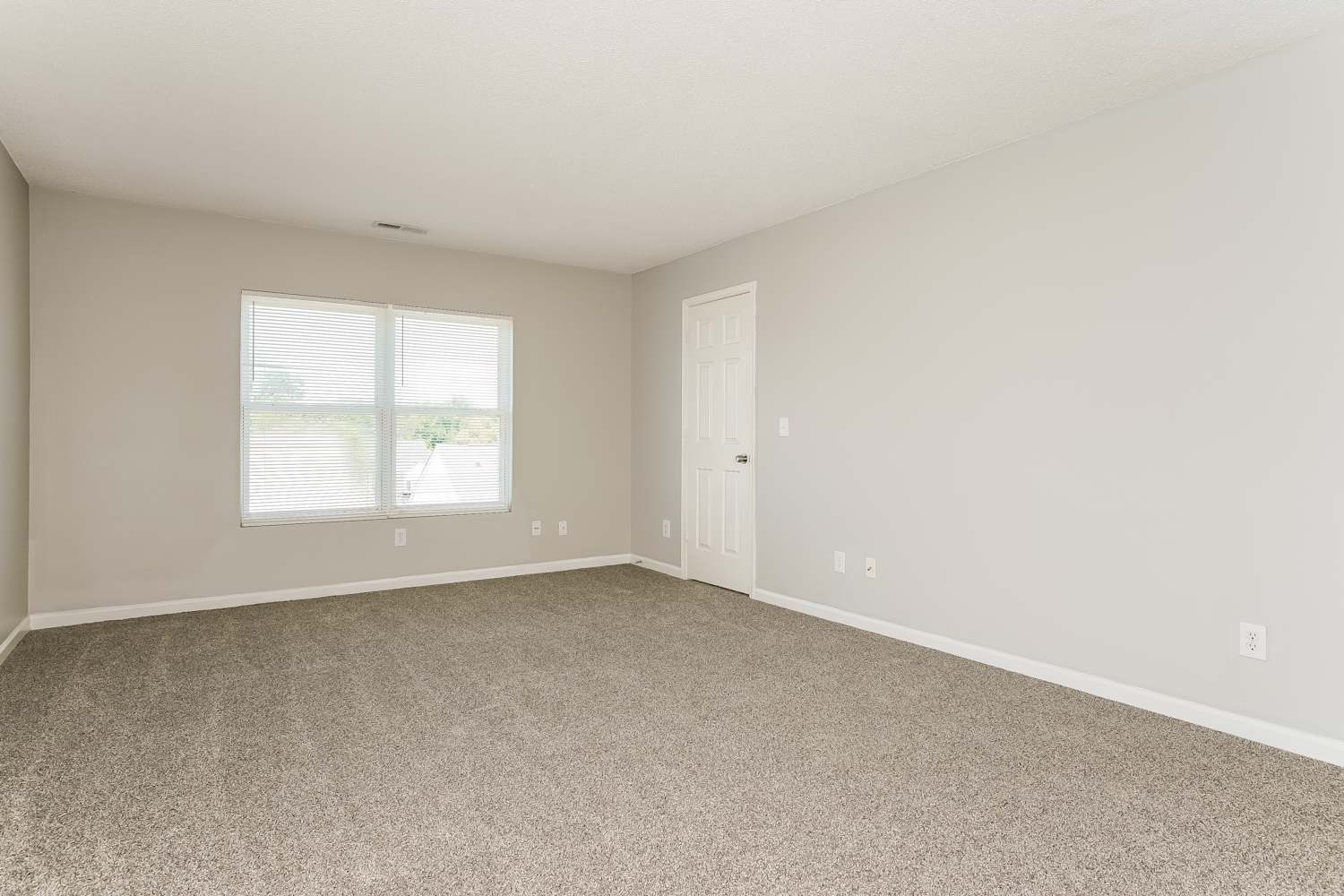 1136 Tellis Dr, Knightdale photo 13