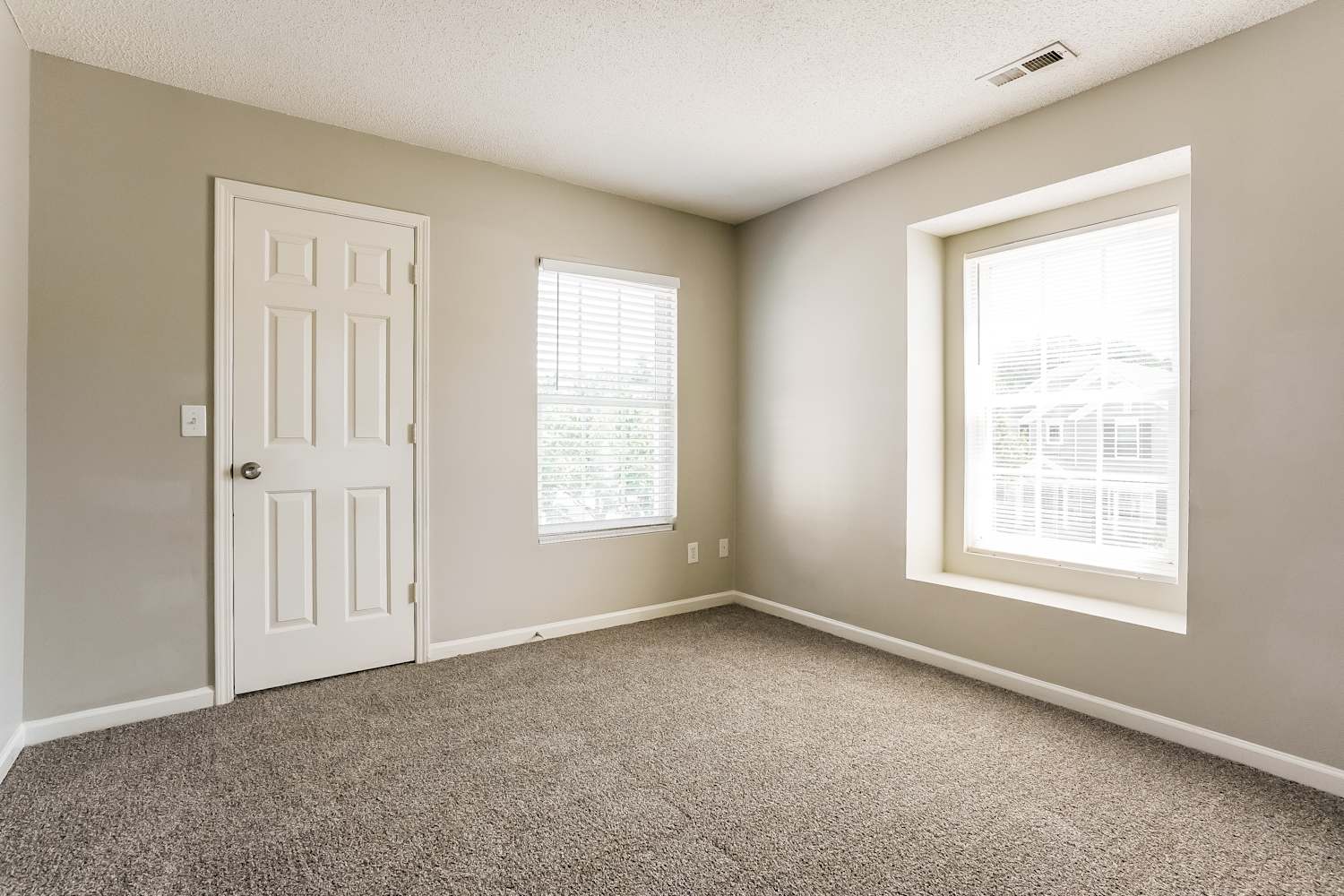 1136 Tellis Dr, Knightdale photo 16