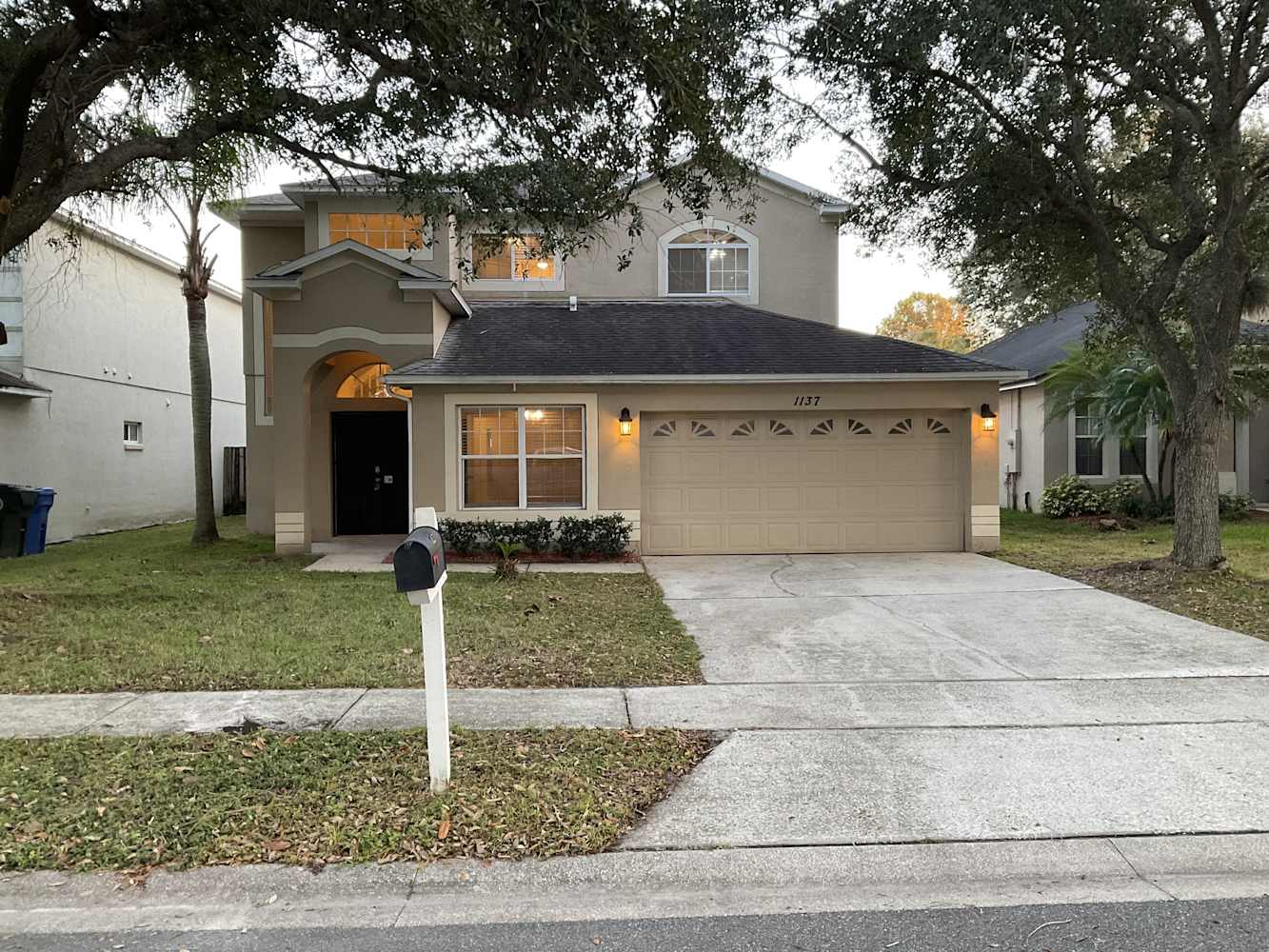Front of 1137 Bishop Ave, Oviedo, FL