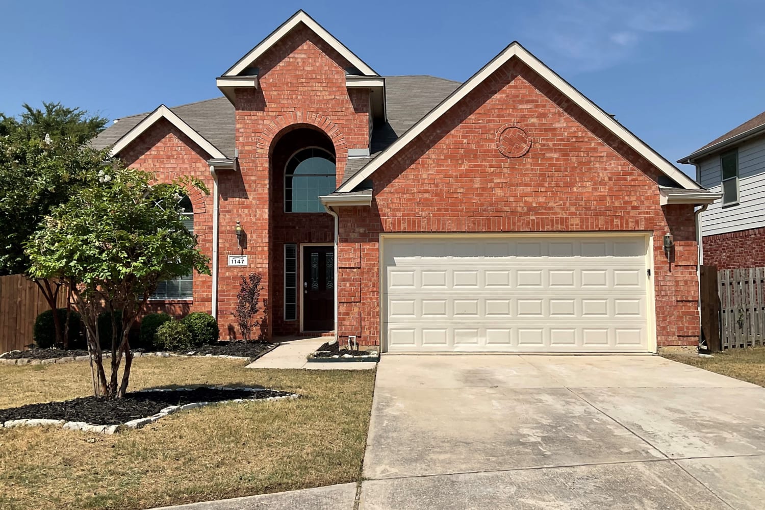 Front of 1147 Golden Eagle Ct, Aubrey, TX