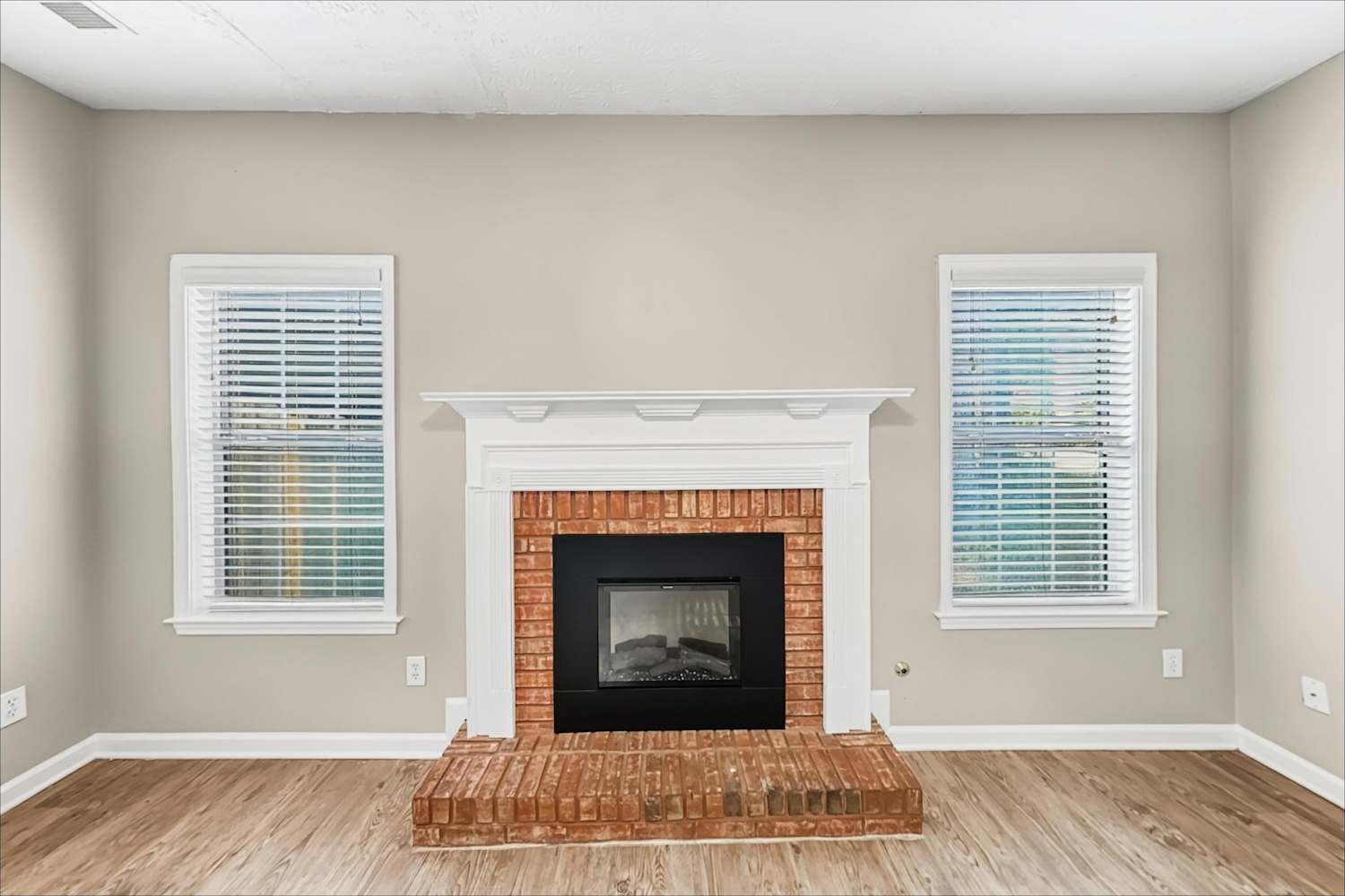 115 Masters Dr, Newnan photo 5