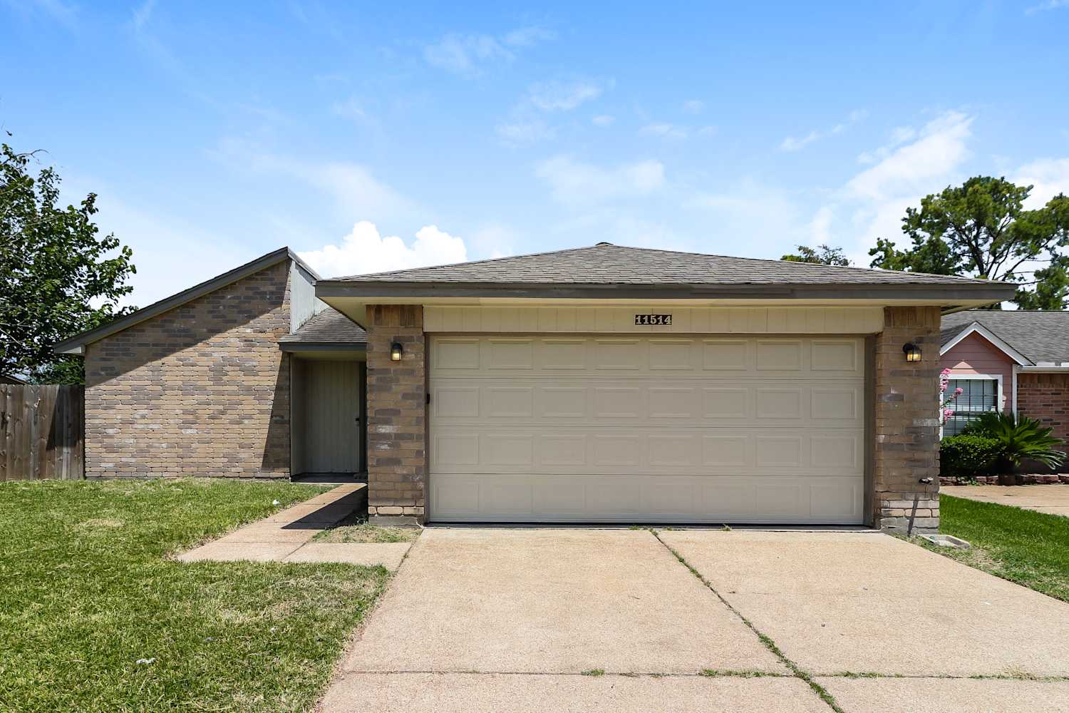 11514 Dell Hollow Dr, Houston photo 1