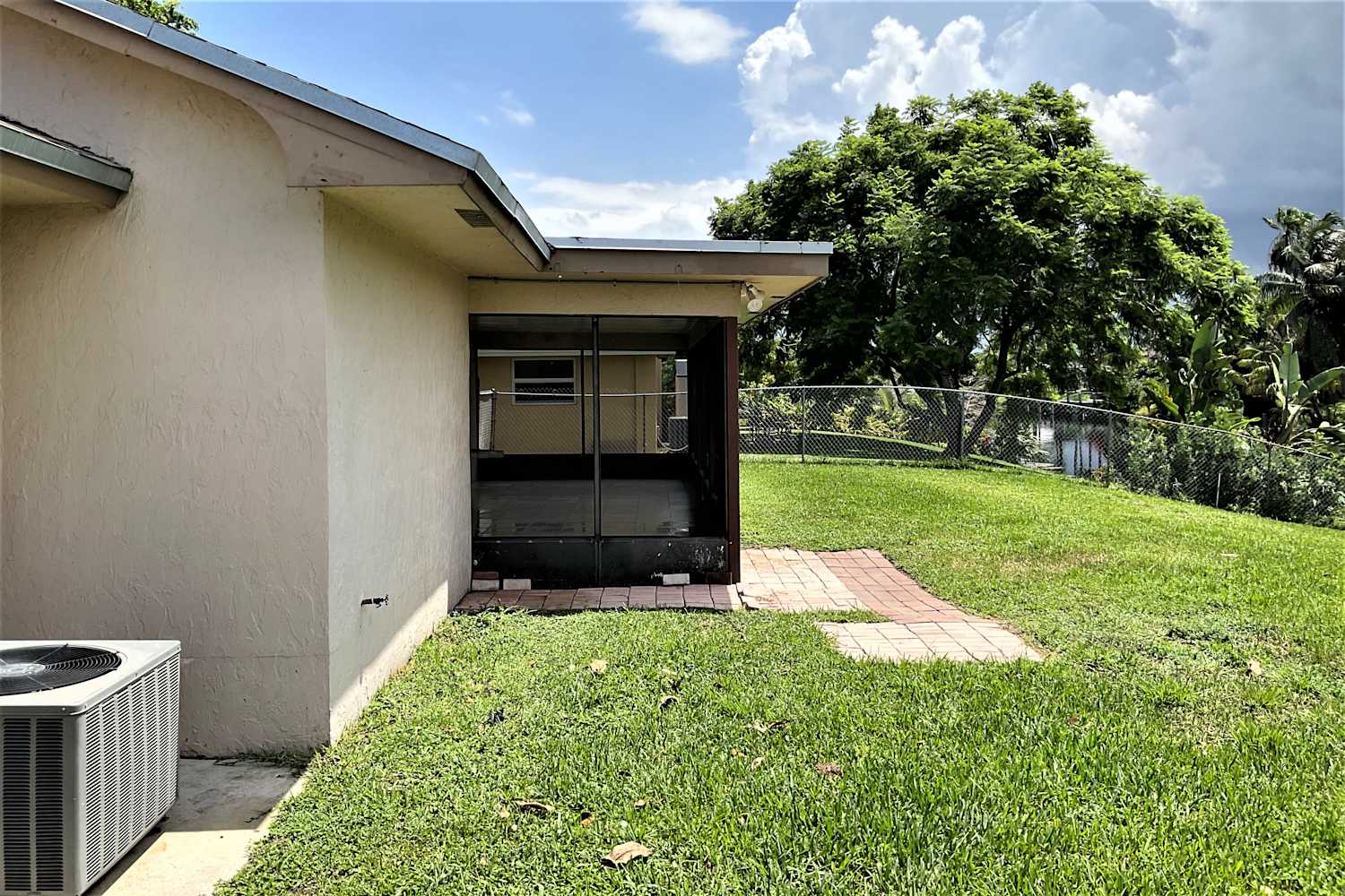 1153 SW 25th Ave, Deerfield Beach photo 14