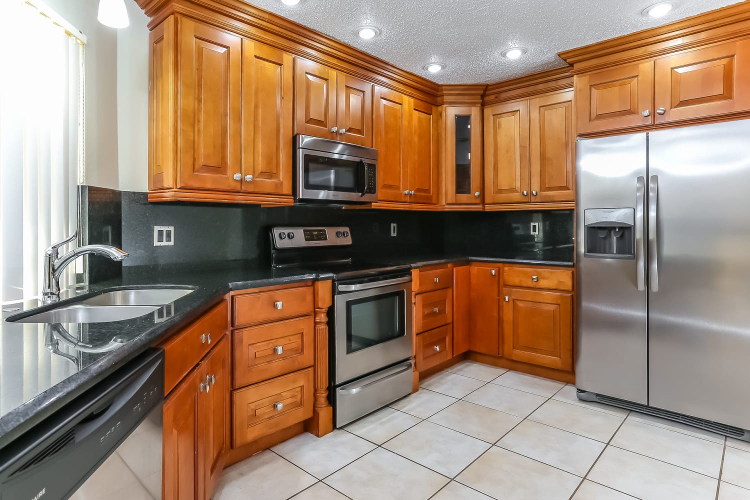 1153 SW 25th Ave, Deerfield Beach photo 8