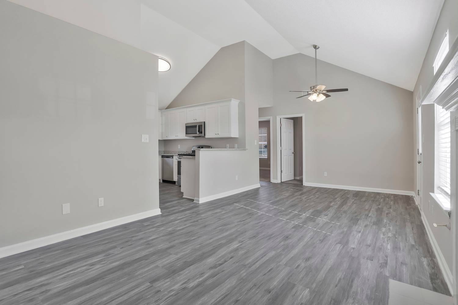1156 Ruxbury Ct, Douglasville photo 10