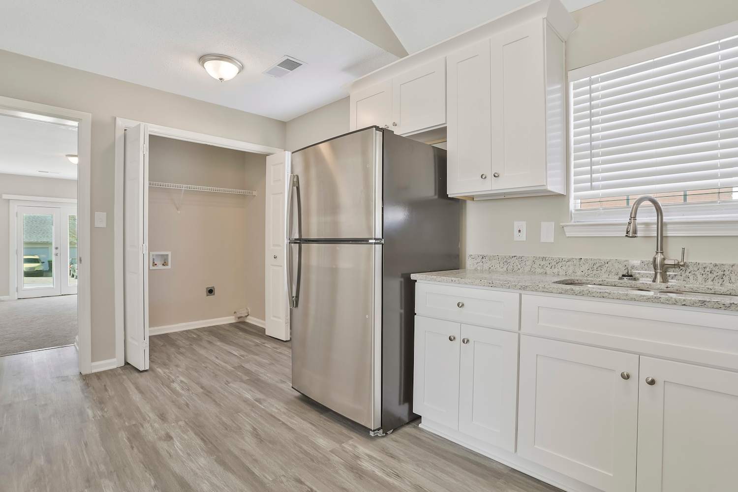 1156 Ruxbury Ct, Douglasville photo 9