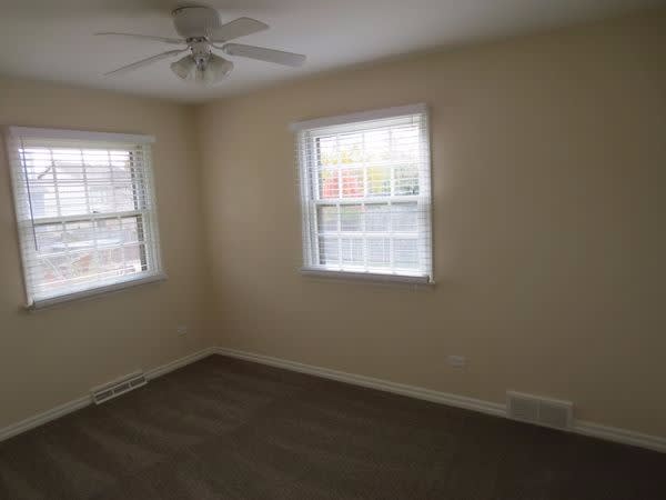 1159 Blackhawk Dr, Elgin photo 42