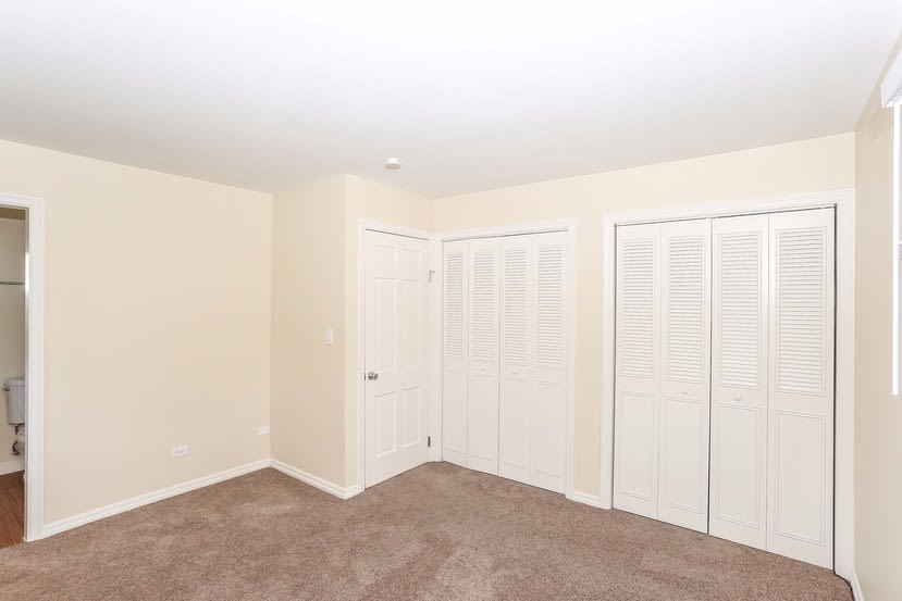 1159 Blackhawk Dr, Elgin photo 19