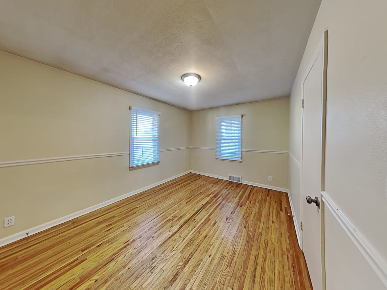 1159 W Marion St, Joliet photo 12