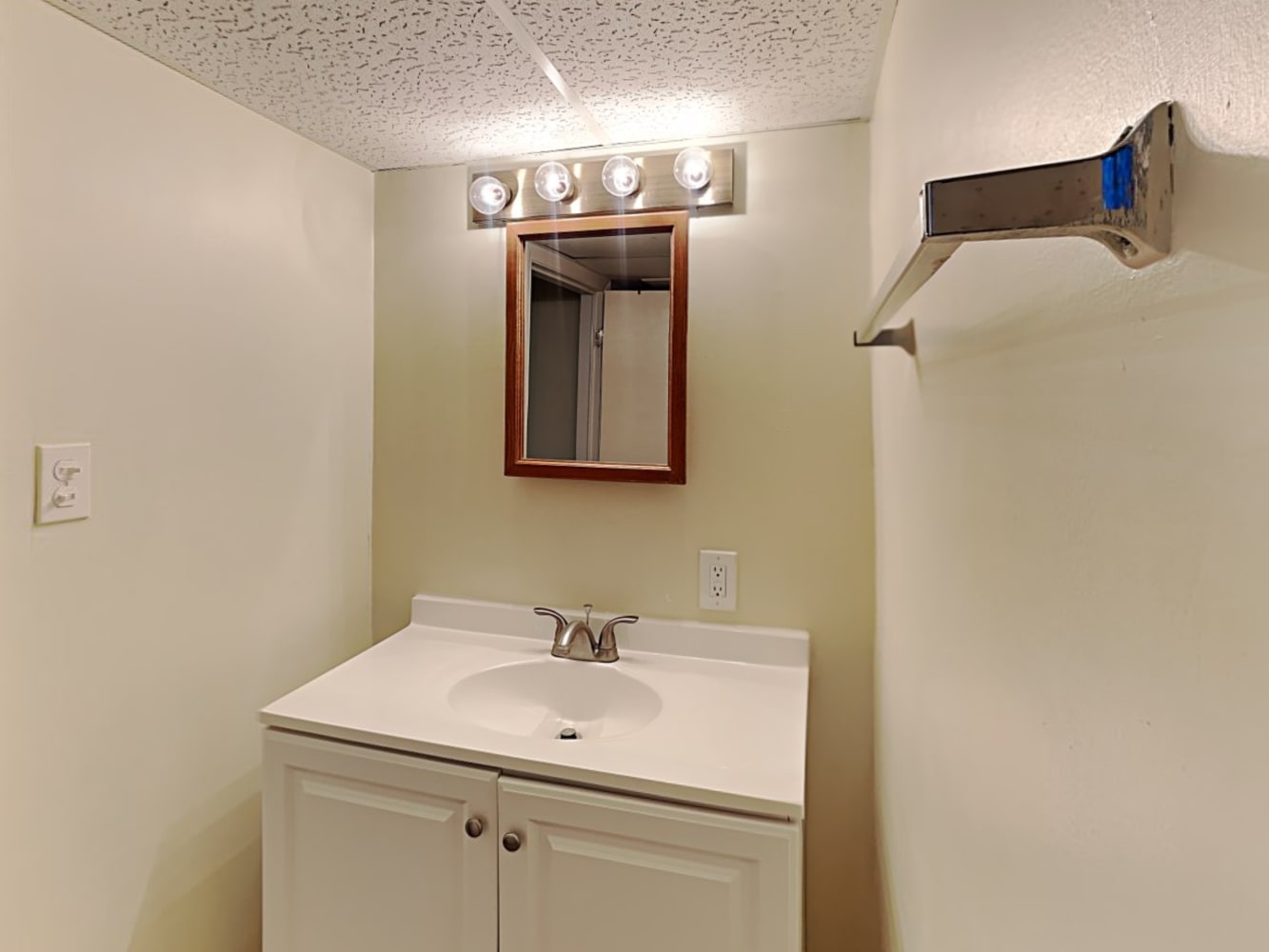 1159 W Marion St, Joliet photo 17