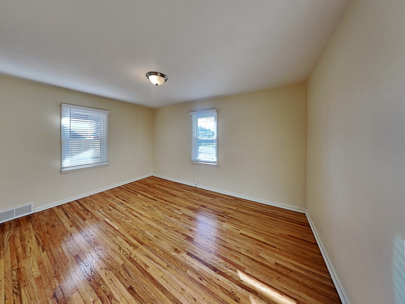 1159 W Marion St, Joliet photo 14