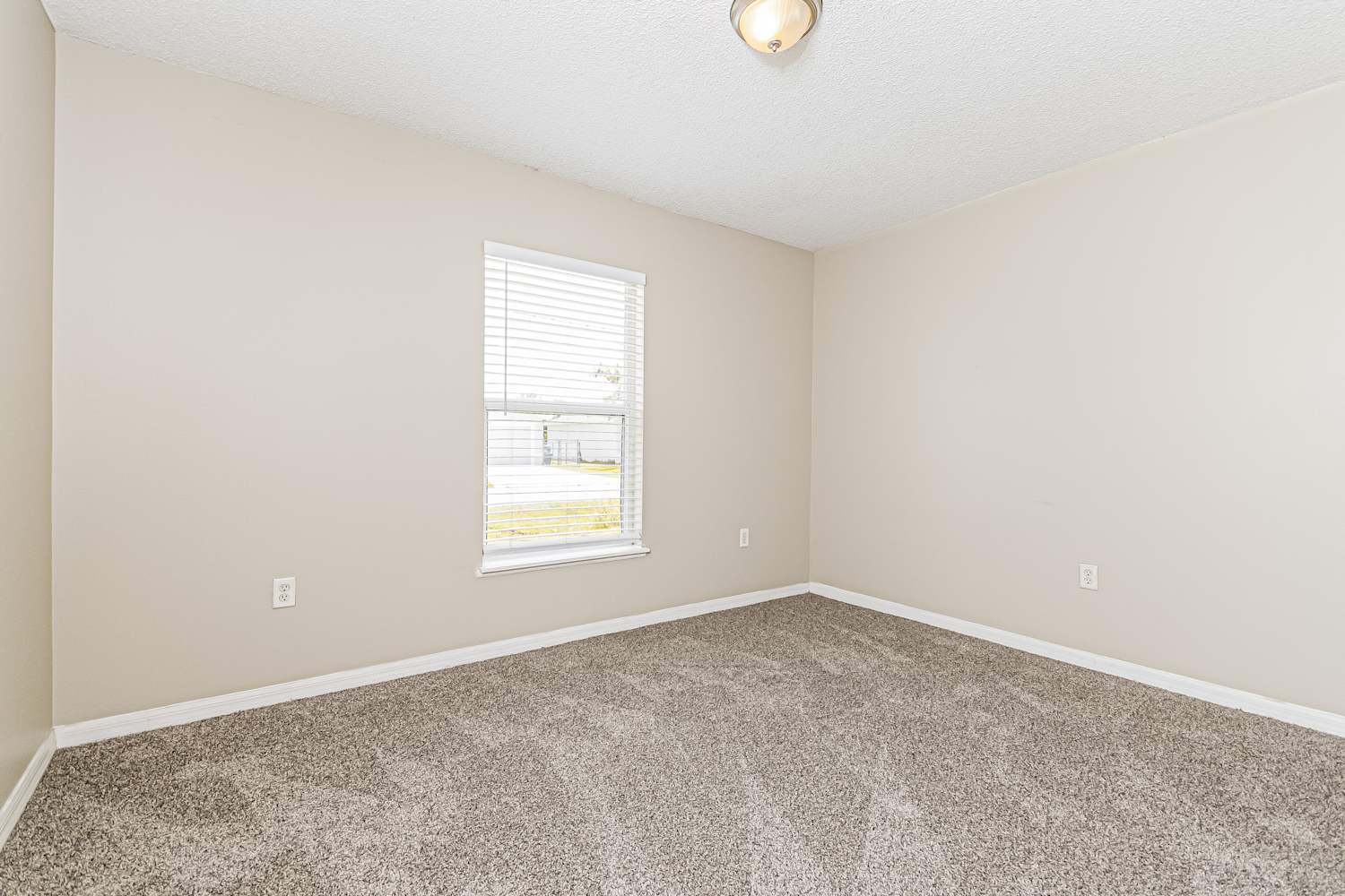 1160 Saint Tropez Ct, Kissimmee photo 12