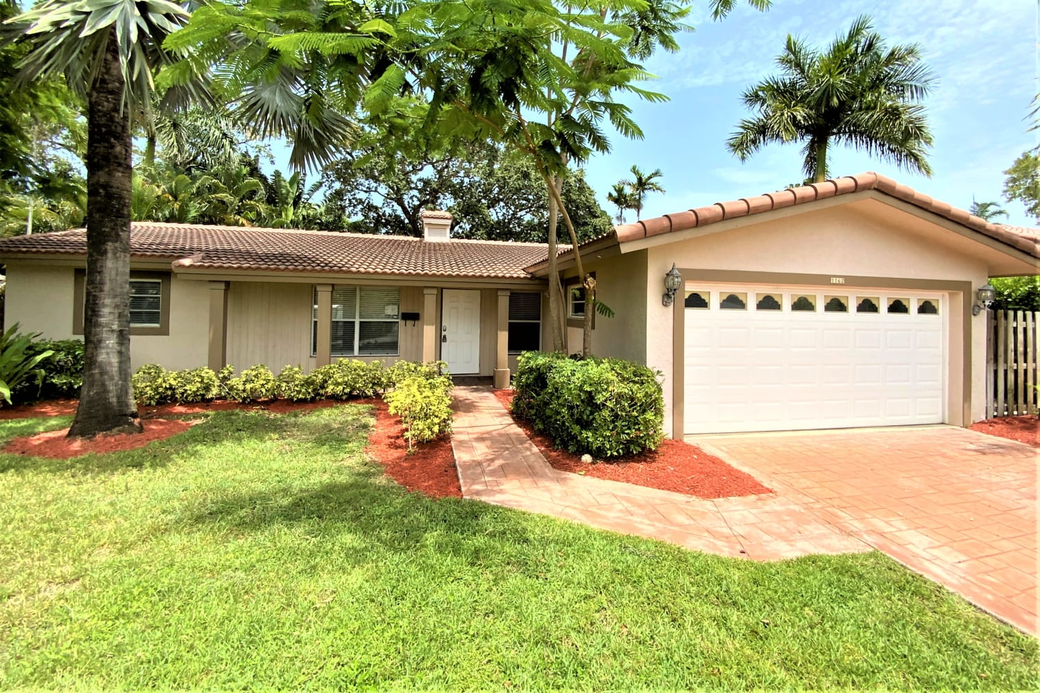 Front of 1162 SW 12th Rd, Boca Raton, FL
