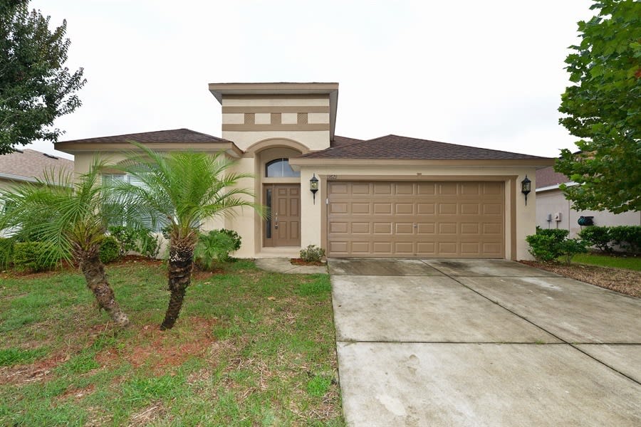 Front of 11621 Bathgate Ct, New Port Richey, FL