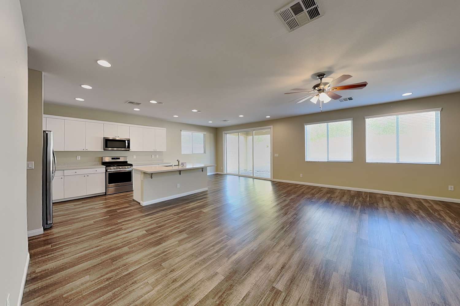 11629 Pizzo Ferrato St, Las Vegas photo 4