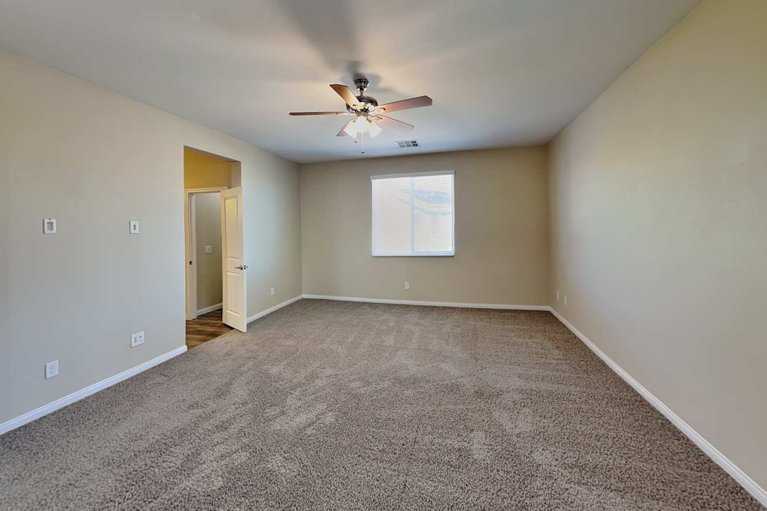 11629 Pizzo Ferrato St, Las Vegas photo 10