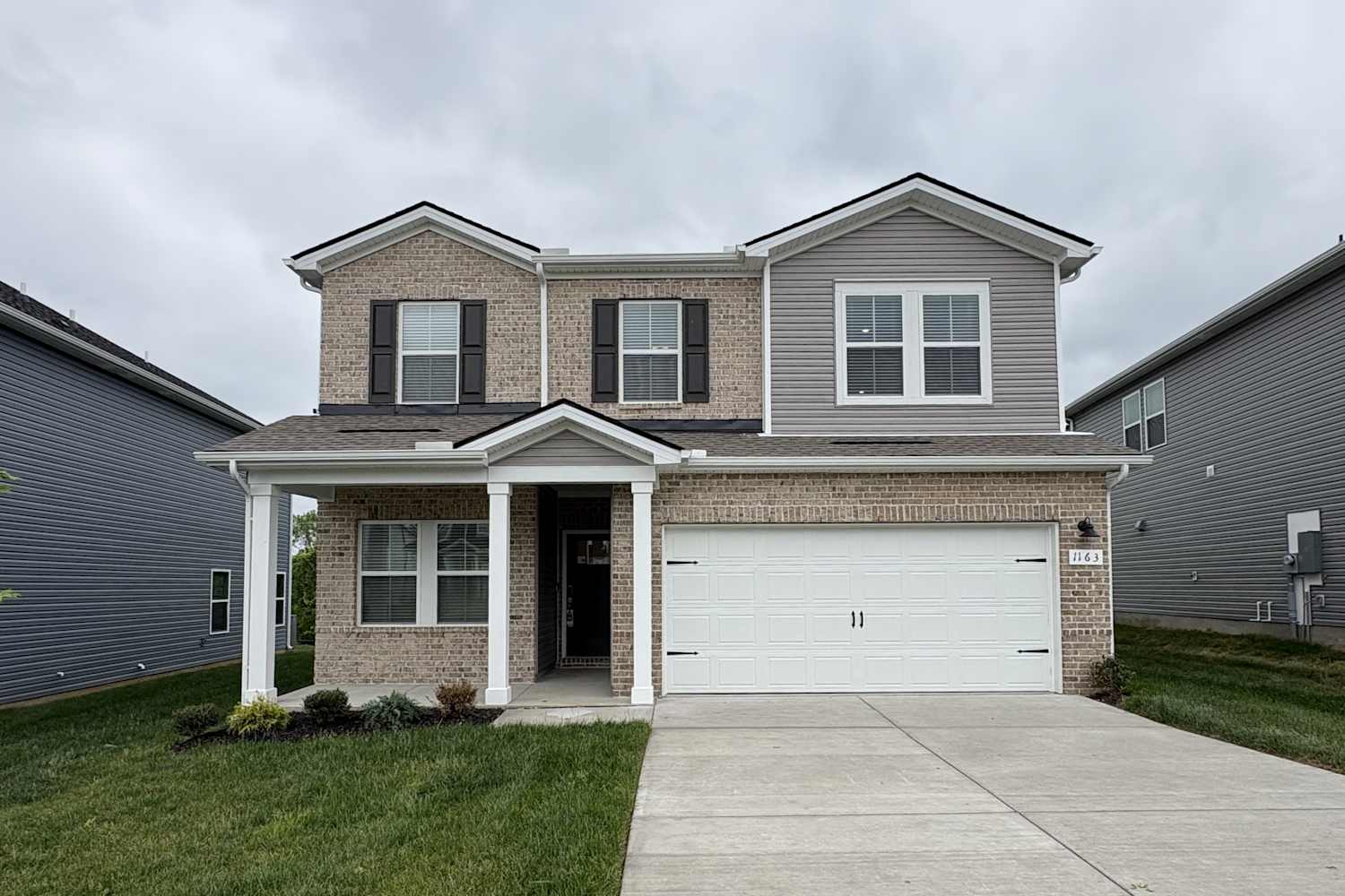 1163 Bluffton Circle, Clarksville photo 1