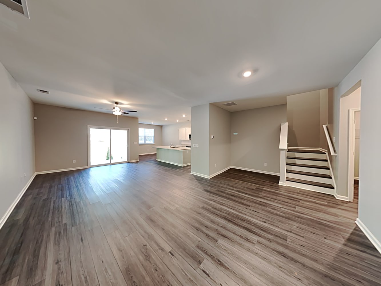 117 Webster Cir, Holly Springs photo 4