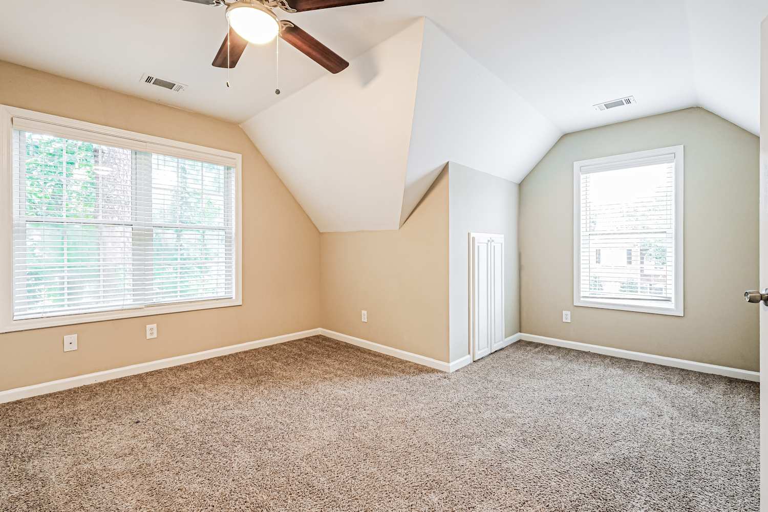 1170 Fountain Glen Dr, Lawrenceville photo 15