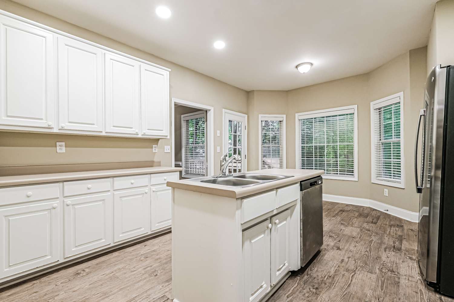 1170 Fountain Glen Dr, Lawrenceville photo 8