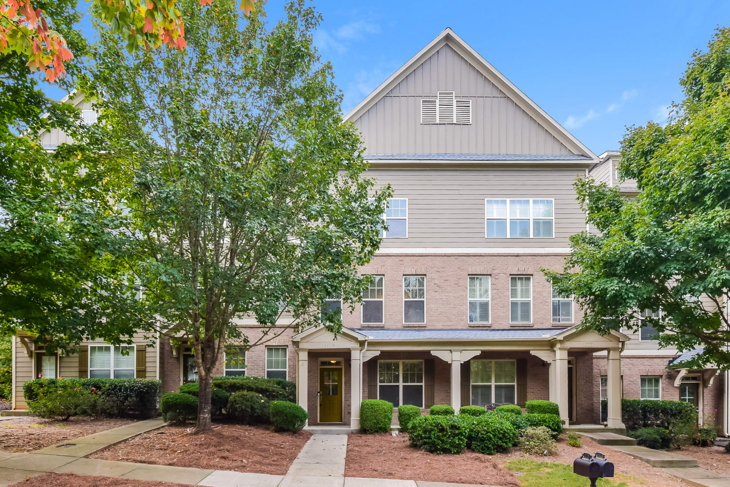 Front of 1175 Ridenour Blvd NW, APT 6, Kennesaw, GA