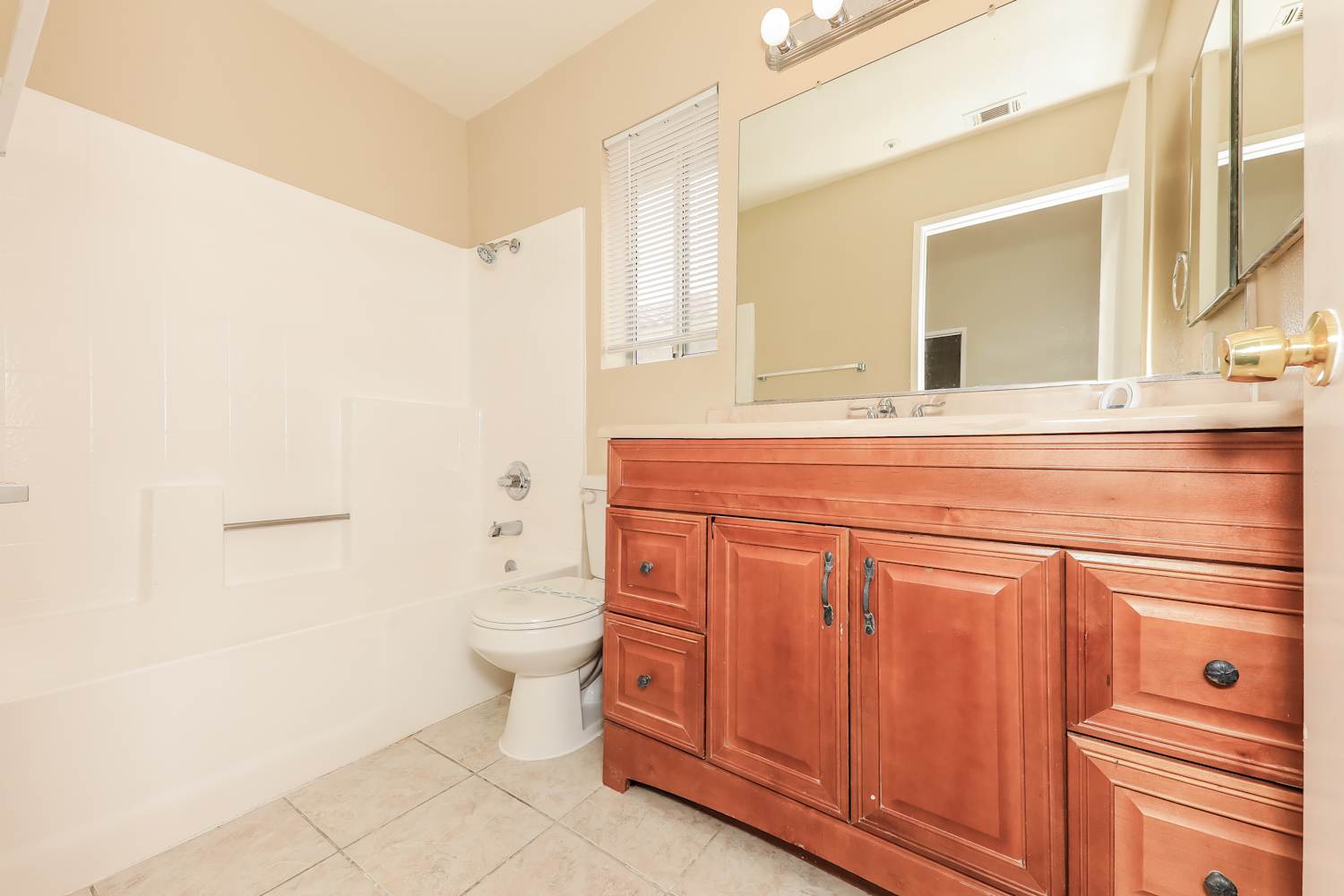 11761 Malagon Dr, Fontana photo 16