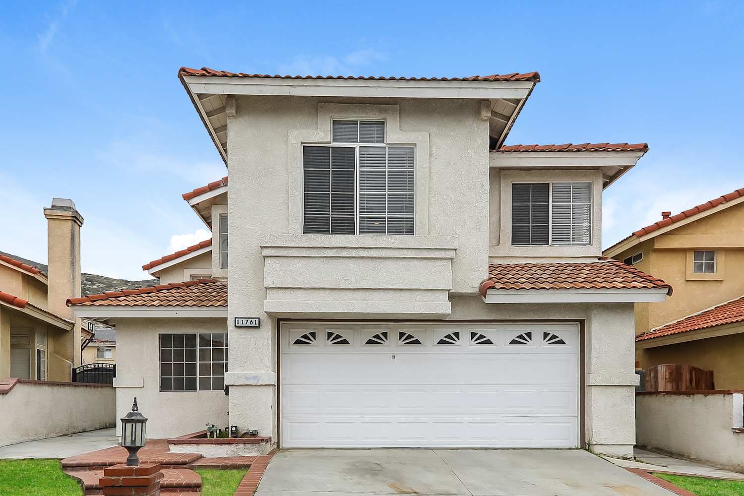 11761 Malagon Dr, Fontana photo 1