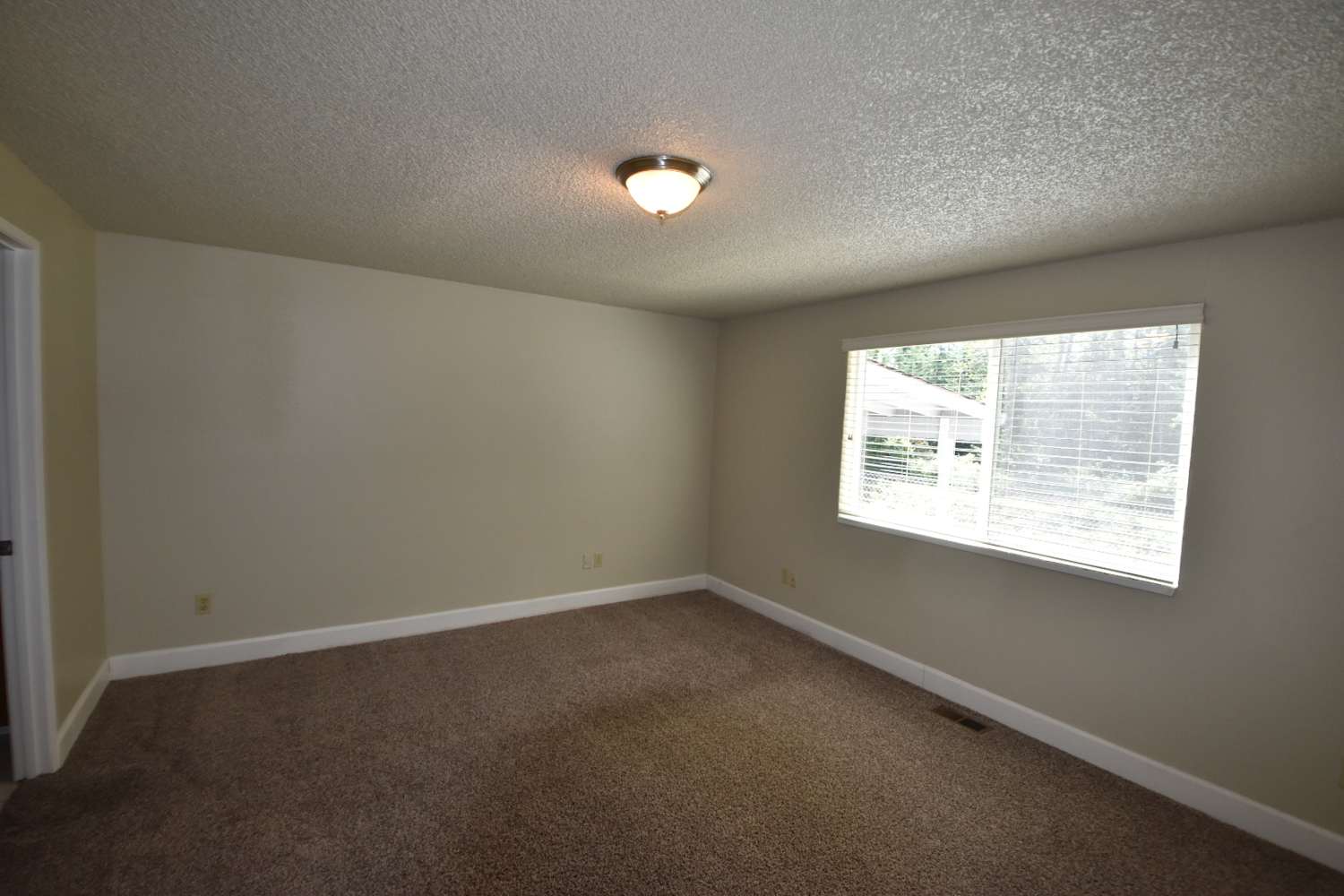 11821 150th Street Ct E, Puyallup photo 10