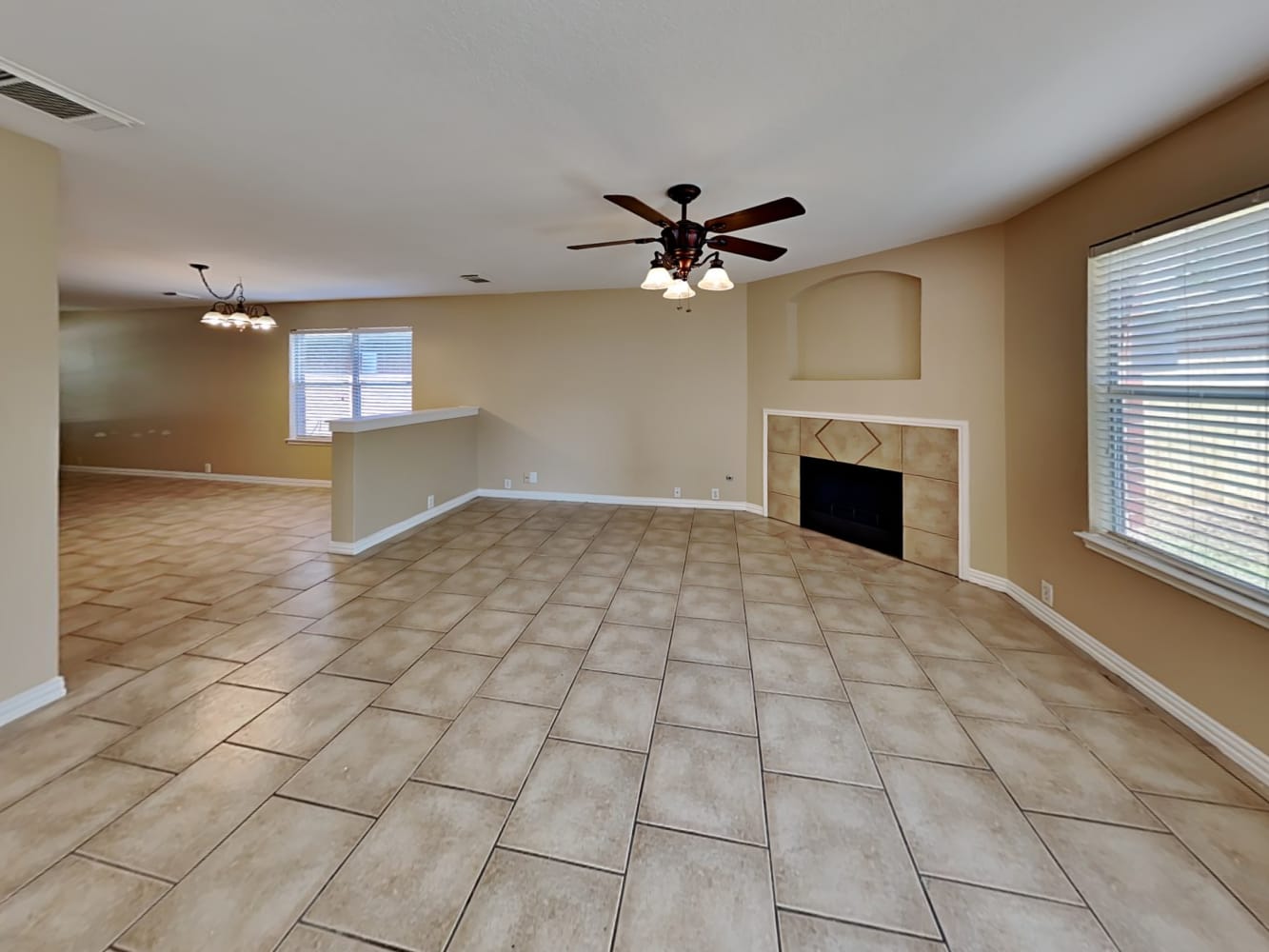 11911 Sonora Springs Dr, Tomball photo 6