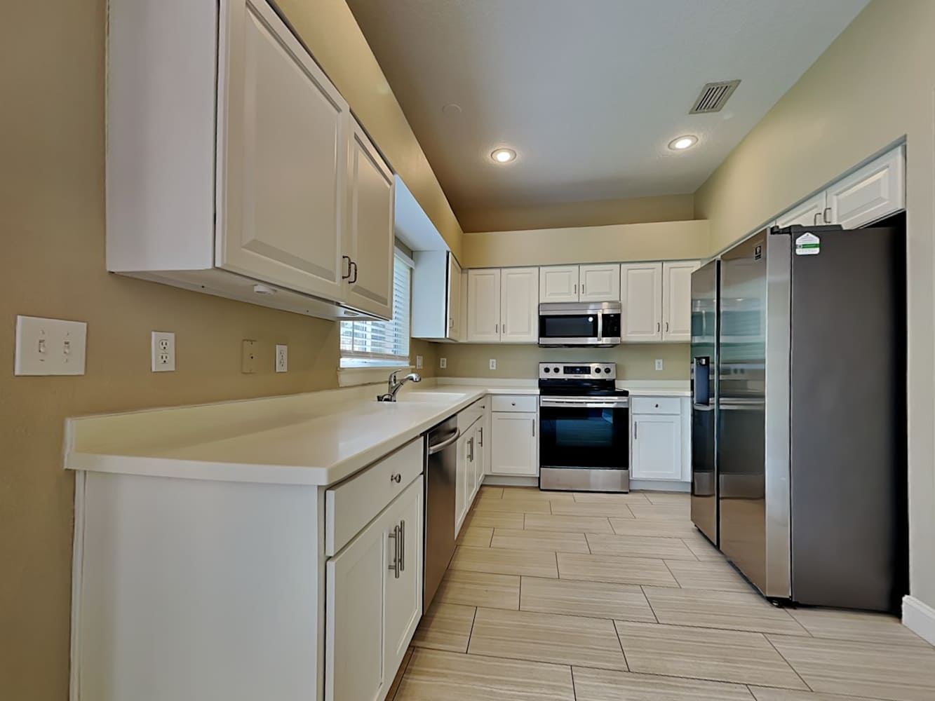 11926 Lark Song Loop, Riverview photo 8