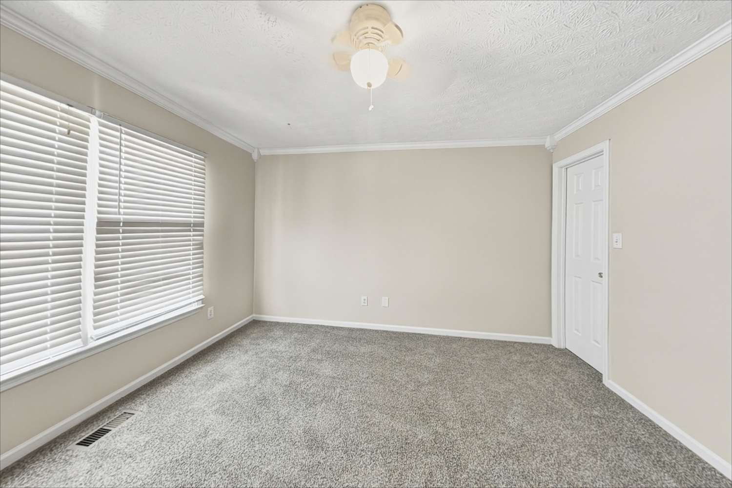 120 Signal Pt, Dallas photo 14