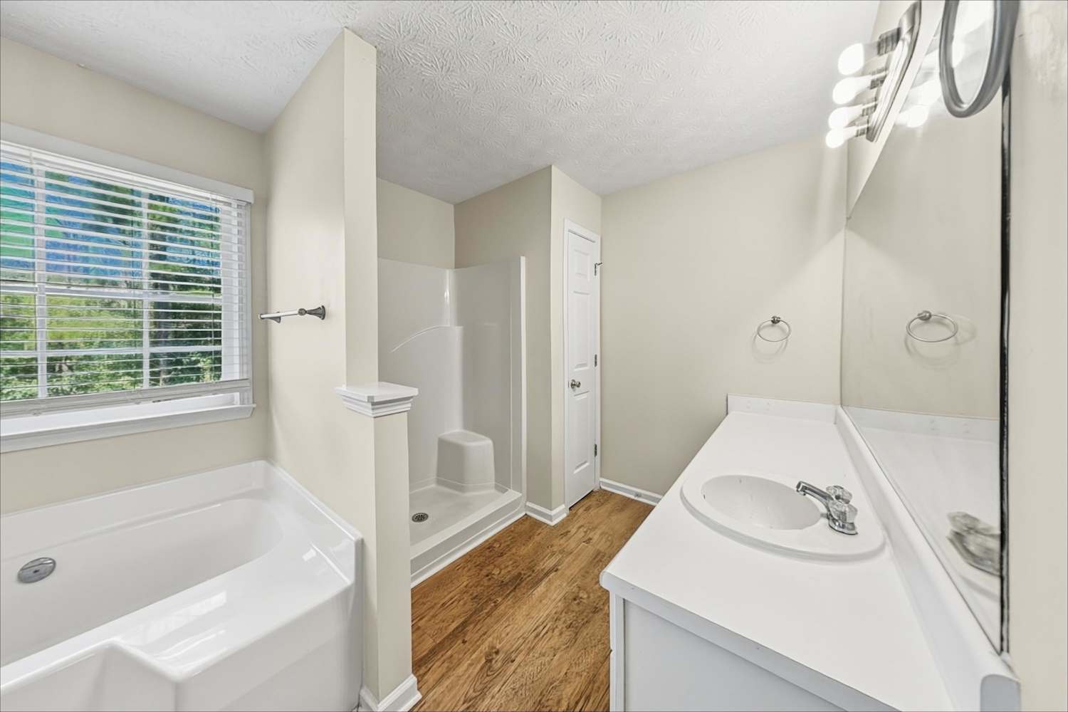 120 Signal Pt, Dallas photo 11