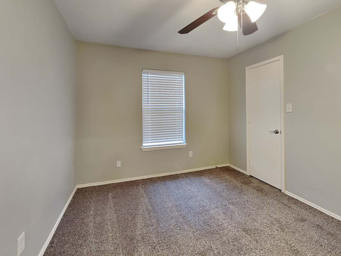 1200 Cardinal Oaks Dr, Mansfield photo 14