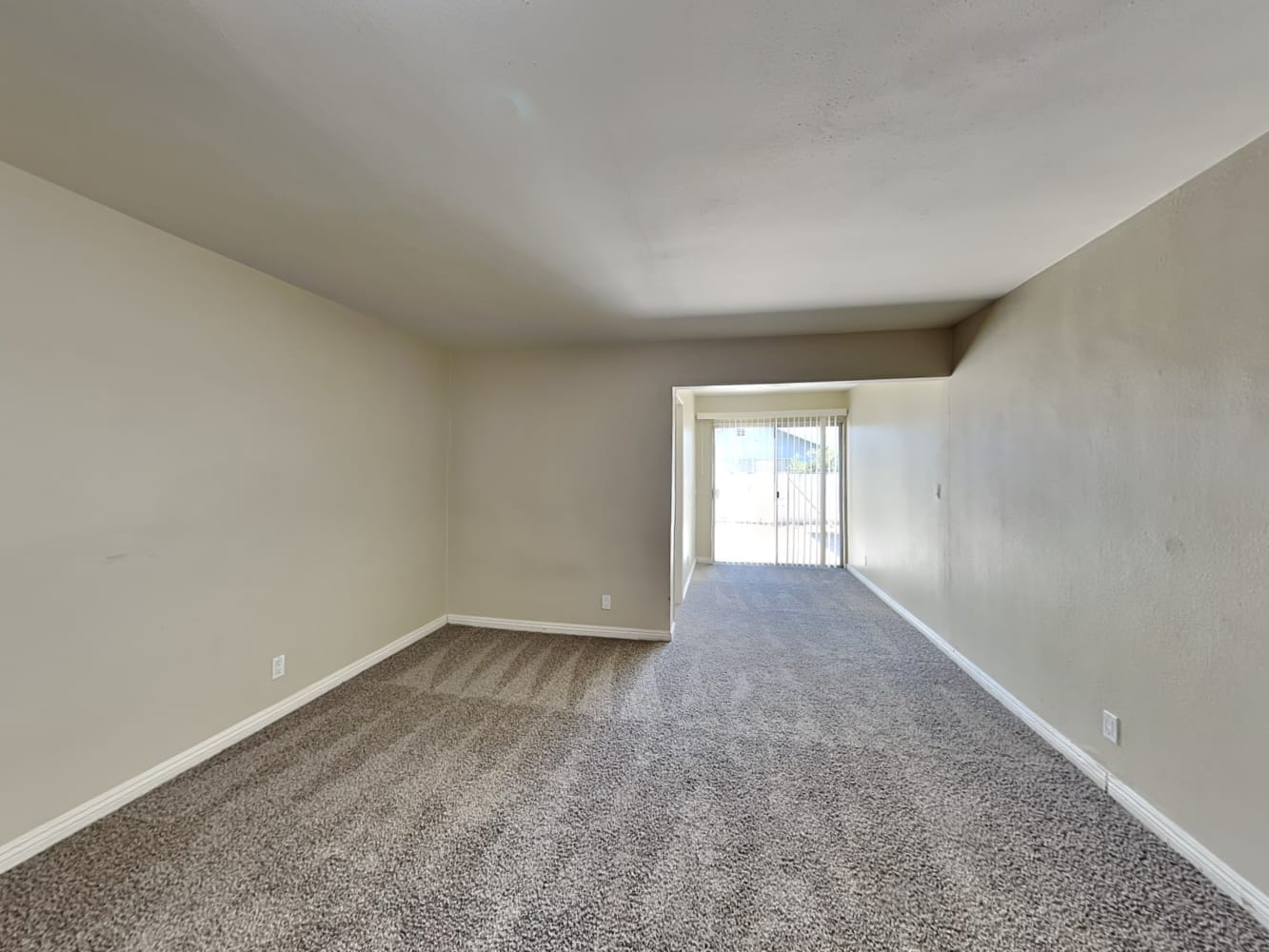 12000 Lorne St, North Hollywood photo 12