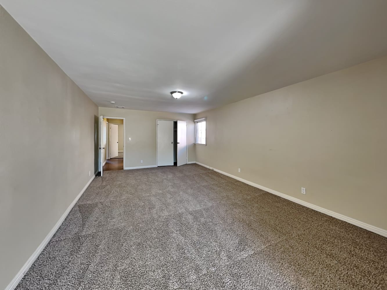 12000 Lorne St, North Hollywood photo 13