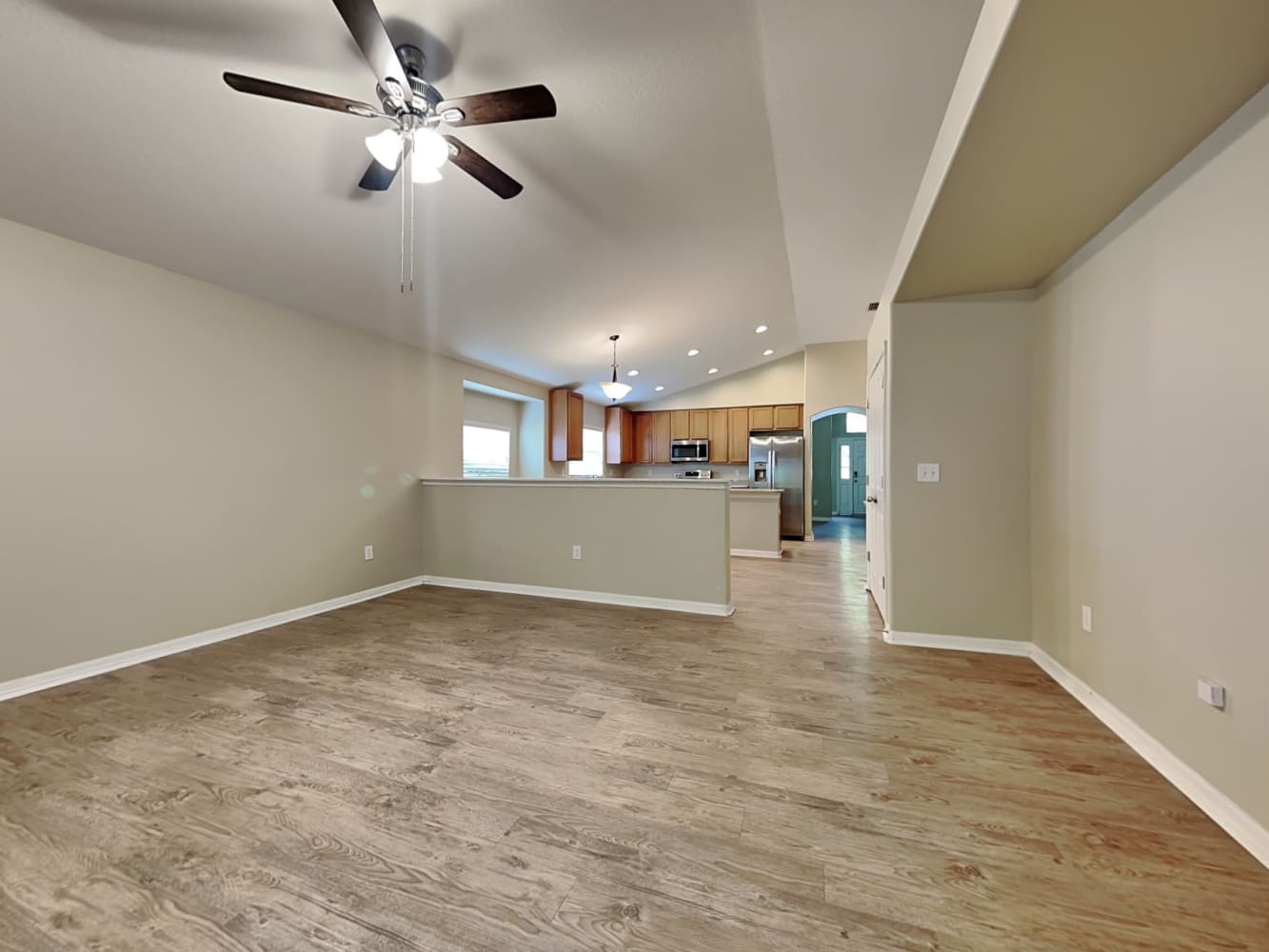 12048 Fall Creek Ct, Hudson photo 7