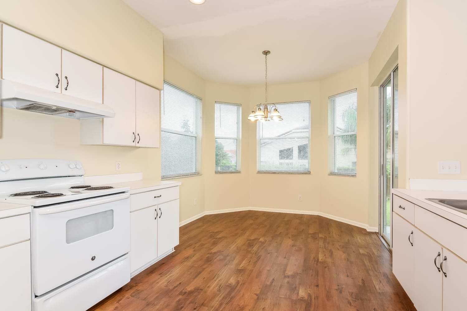 1205 Lausberg Pl, Brandon photo 8