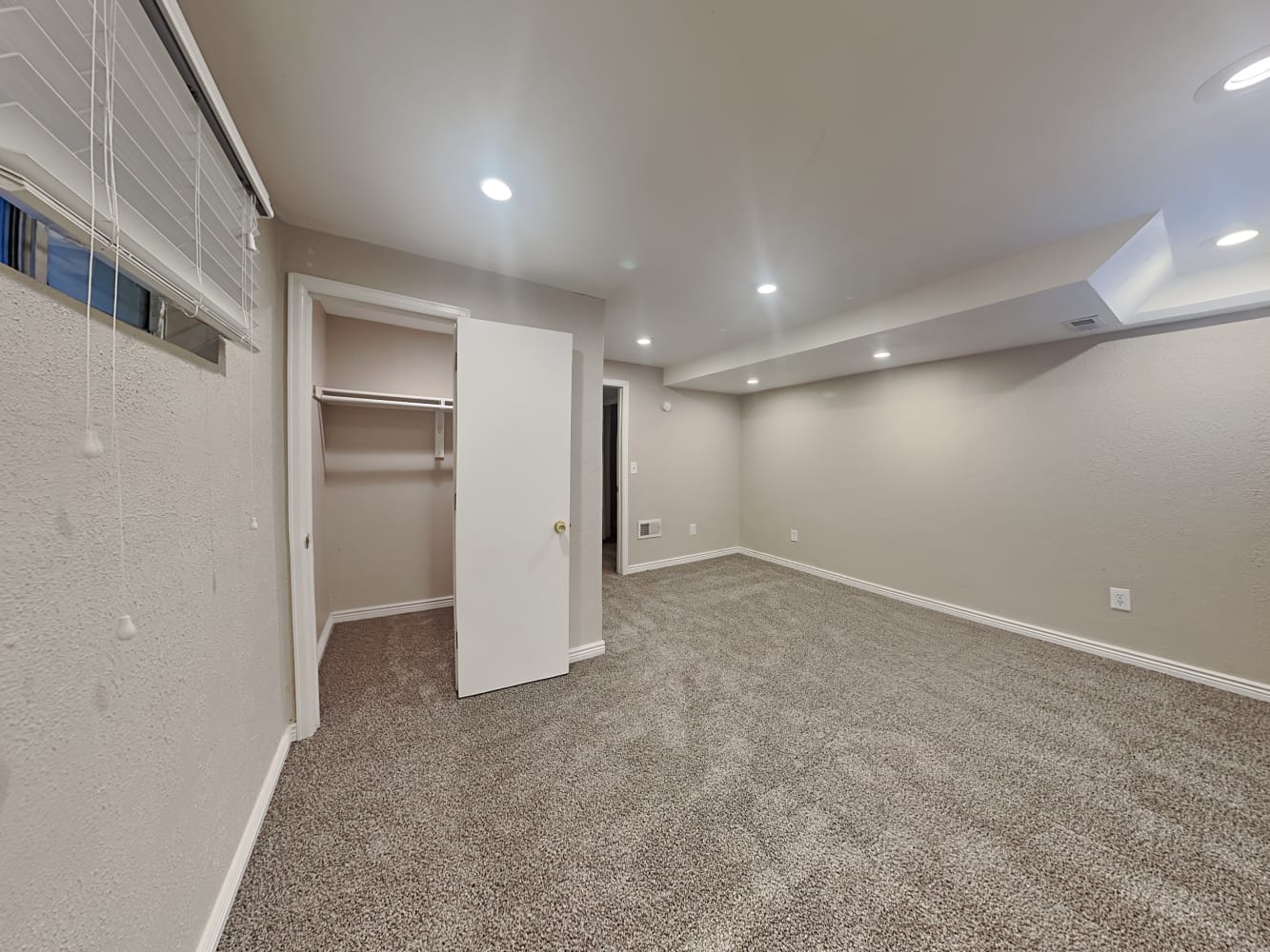 12053 Ivanhoe Cir, Brighton photo 11