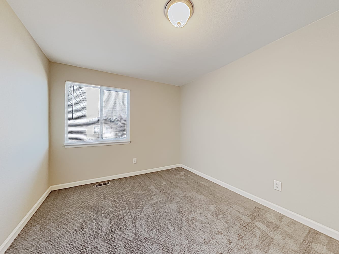 12073 Eudora Ct, Thornton photo 12